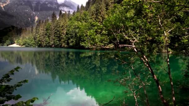 Lago Tovel Naturaleza Relajación — Vídeos de Stock