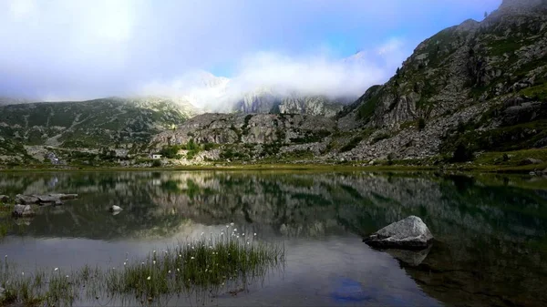 Les Lacs Cornisello Paradis Alpin Explorer — Photo