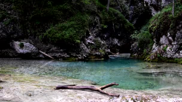 Dolomita Paisaje Lago Con Agua Turquesa — Vídeos de Stock