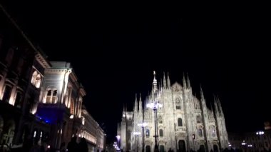 Gece Sahneleri - Milan Katedrali 'nin manzarası