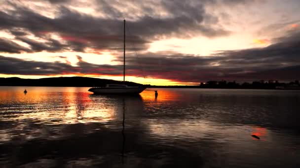Расслабляющий Пейзаж Рассвете Озере Маджоре — стоковое видео