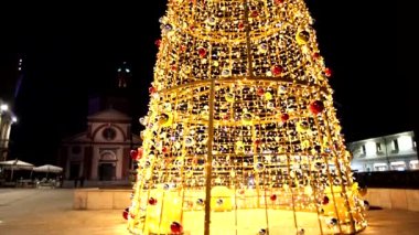  Gece Sahneleri - İtalyan Noel Ağacı