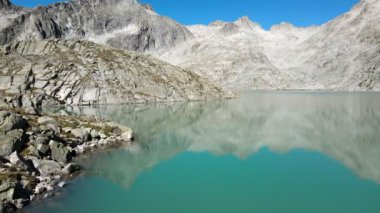 Hava Aracı - Enfes Alp manzaraları