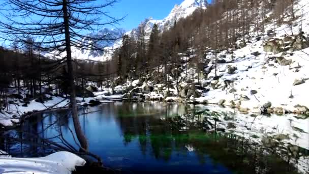 Fantastico Lago Delle Streghe Inverno — Video Stock