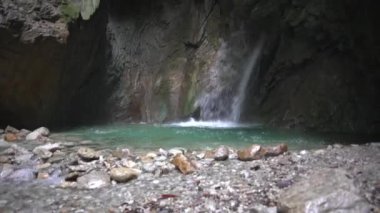  Gorg d Abiss Şelalesinin Büyüsünü keşfedin