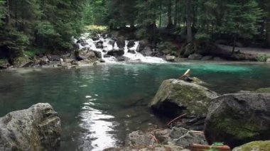  Amola Gölleri, Dolomitlerin büyüsü.