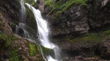  Vallesinella Şelalesi, gizli bir cennet