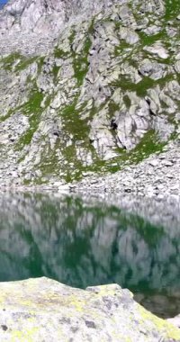 Dikey - Nambrone 'un Görkemli Dolomitik Gölü