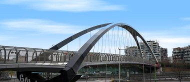 Milan 'daki Milan Köprüsü, İtalya 01-20-2025