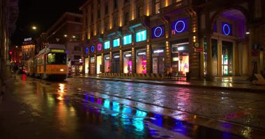 Gece Gezileri - Orefici üzerinden İtalya 'ya giden tramvay 02-08-2024