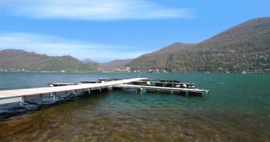 Lugano Gölü bir bahar gününde