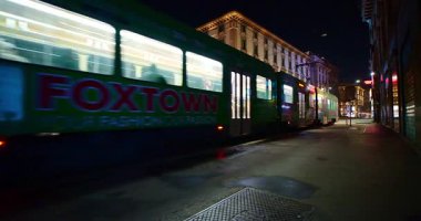 Orefici üzerinden İtalya 'ya giden tramvay 02-28-2025