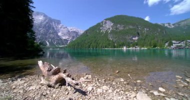 Cenneti keşfetmek, Braies Gölü 'nü keşfetmek 