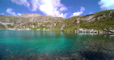  Dolomite turu, 5 göl, Lambin gölü.