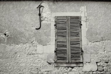 Kapalı Pencere Panjurları Siyah-Beyaz