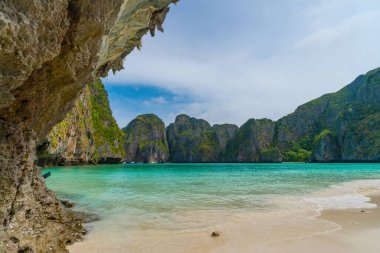 Stuningly beautiful seascape of  Maya Bay on Phi Phi Leh island, Thailan