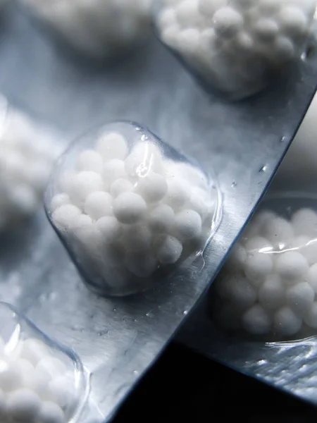 Close Tiro Homeopatia Tradicional Pílulas Bola Medicina Pacote Tablet Plástico — Fotografia de Stock