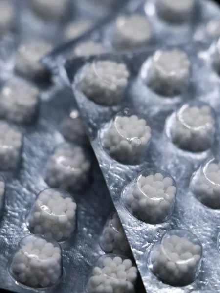 Close Tiro Homeopatia Tradicional Pílulas Bola Medicina Pacote Tablet Plástico — Fotografia de Stock