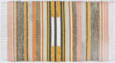 Orijinal El, yüksek çözünürlüklü örgü ve baskılı halı, kilim ve banyo minderi.