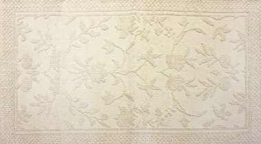 Orijinal El, yüksek çözünürlüklü örgü ve baskılı halı, kilim ve banyo minderi.