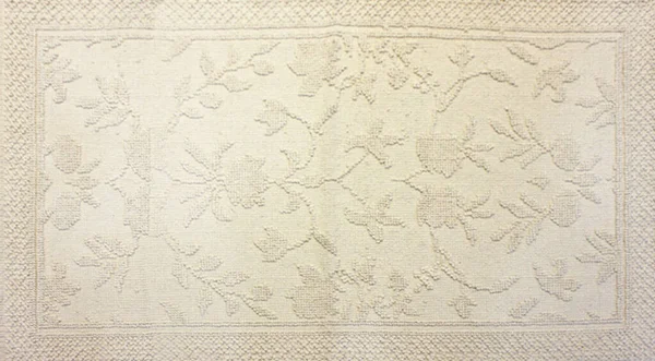 Orijinal El, yüksek çözünürlüklü örgü ve baskılı halı, kilim ve banyo minderi.