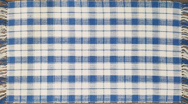 Orijinal El, yüksek çözünürlüklü örgü ve baskılı halı, kilim ve banyo minderi.