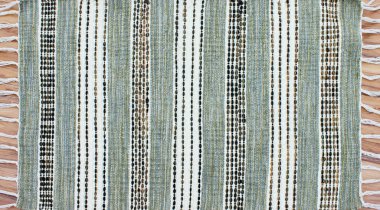 Orijinal El, yüksek çözünürlüklü örgü ve baskılı halı, kilim ve banyo minderi.