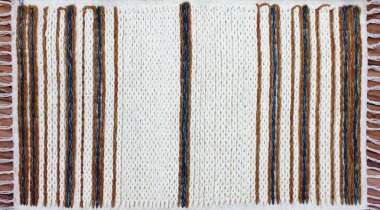 Orijinal El, yüksek çözünürlüklü örgü ve baskılı halı, kilim ve banyo minderi.