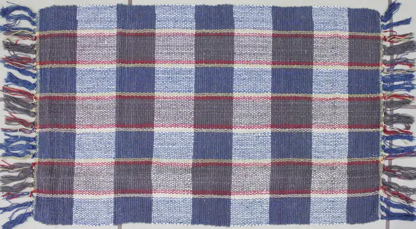 Orijinal El, yüksek çözünürlüklü örgü ve baskılı halı, kilim ve banyo minderi.