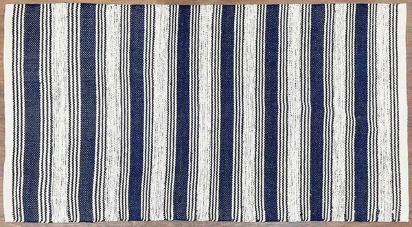 Orijinal El, yüksek çözünürlüklü örgü ve baskılı halı, kilim ve banyo minderi.