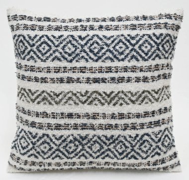 Mohair Hand yüksek çözünürlüklü dokuma yastıklar ve yastık kılıfları yaptı.