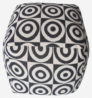 El dokuması, yüksek çözünürlüklü ve örgülü Pouf koltuğu.