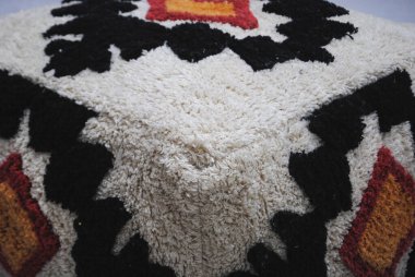 El dokuması, yüksek çözünürlüklü ve örgülü Pouf koltuğu.