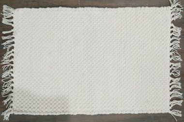 Orijinal El, yüksek çözünürlüklü örgü ve baskılı halı, kilim ve banyo minderi.