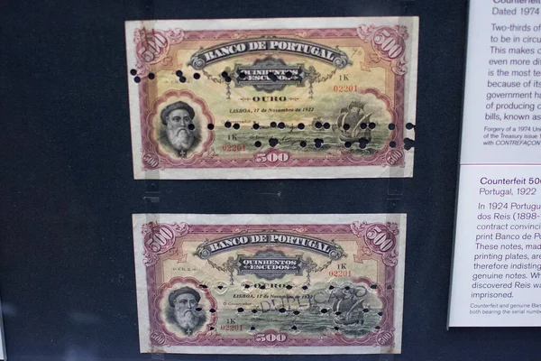 Müzedeki eski banknot. 500 escudo.