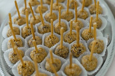 Bir ziyafette açık büfe atıştırmalıkları. açık büfe menü seçenekleri