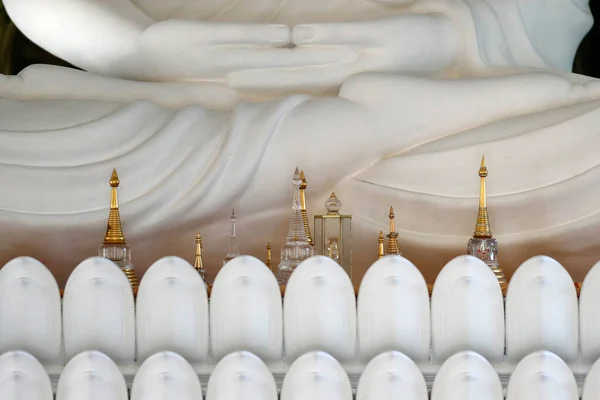 stock image Whiet Buddha statue and buddhist relics.  Hue.  Vietnam. 