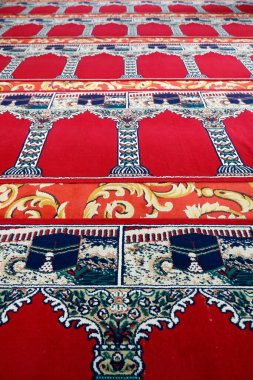  Camide İslami namaz halısı.