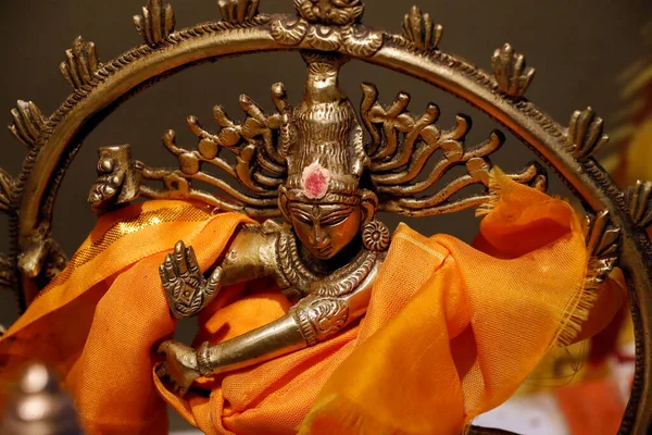 Храм Арпута Вінаягар Шива Натараджа Женева Швейцарія — стокове фото