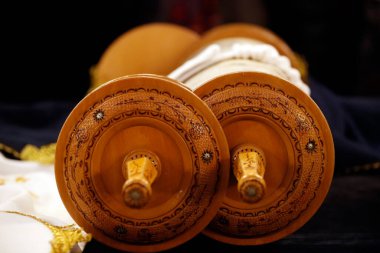 Beth Yaakov Sinagogu. Tevrat parşömenleri. Cenevre. İsviçre. 