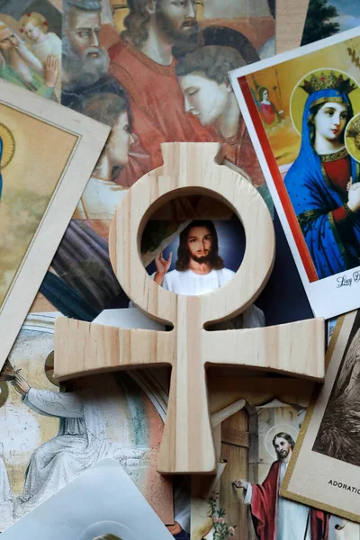 安赫人 来自古埃及的象征 被称为生命的钥匙或生命的十字架 十字架作为基督教十字架的一种形式 通过基督象征着永生 — 图库照片