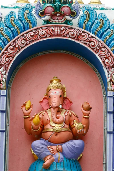 Templo Hindú Santuario Las Cuevas Batu Ganesha Ganapati Elefante Dirigió —  Fotos de Stock
