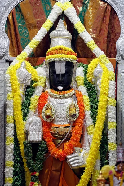 印度教庙宇和巴图洞穴神龛 Perumal Hindu God Especially Tamils Tamil Nadu 吉隆坡 马来西亚 — 图库照片