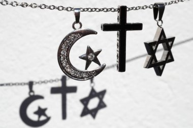 Dini semboller. Hristiyanlık, İslam, Musevilik 3 tek tanrılı din. Dinler arası diyalog.  