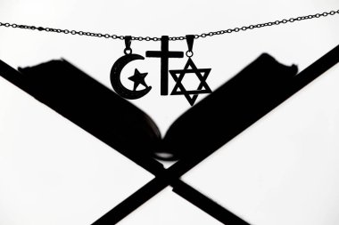 Dini semboller. Hristiyanlık, İslam, Musevilik 3 tek tanrılı din. Dinler arası diyalog.  