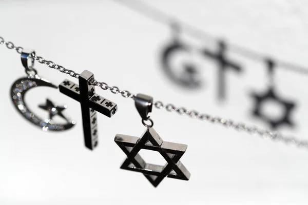종교적 상징물 기독교 이슬람교 유대교 일신교 의대화 — 스톡 사진
