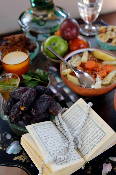 Traditional Meal Iftar Time Ramadan Fast Has Been Broken Religious — Stock Photo, Image