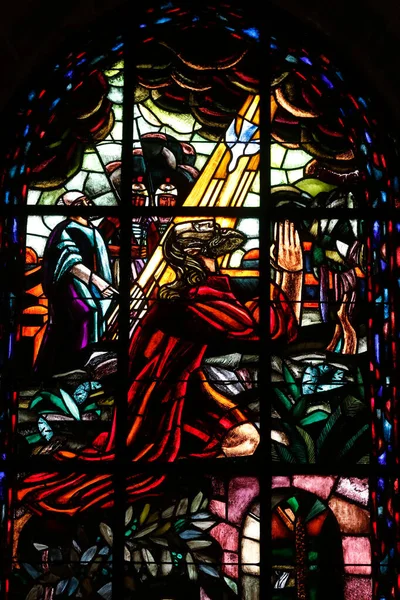 ローザンヌのノートルダム大聖堂 ステンドグラスの窓 イエスは最後の晩餐の後 ゲッセマネの園で祈りました スイス — ストック写真