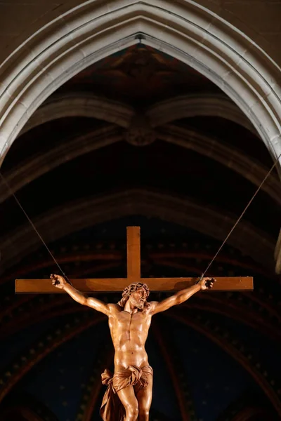 Genfi Szűzanya Bazilika Szobrászat Keresztre Feszítés Jézus Kereszten — Stock Fotó