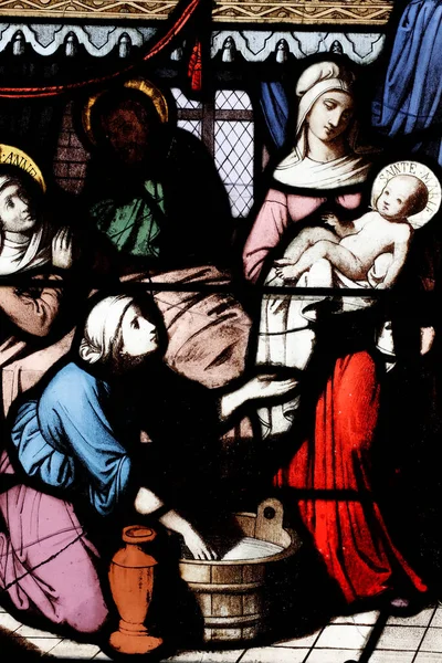 Підтверджує Церкву Скляне Скло Народження Діви Марії Lons Saunier Франція — стокове фото